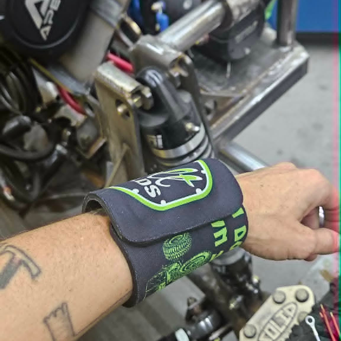 Colt Builds It "I Do My Own Stunts" Slap Koozie